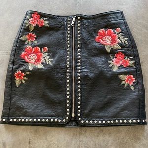 American eagle skirt